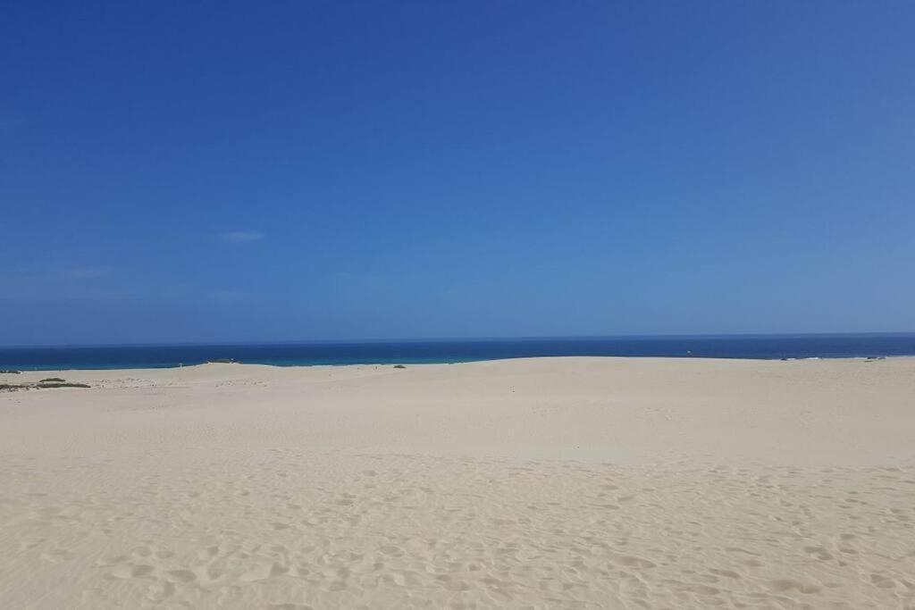 Beach Front Apartment With Stunning Ocean Views! Costa Calma Esterno foto